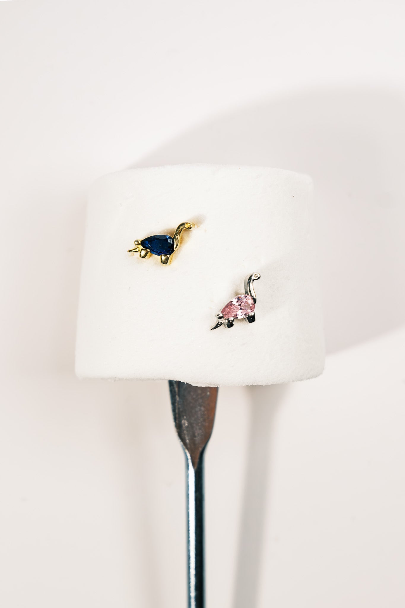 Blue Dinazor Piercing