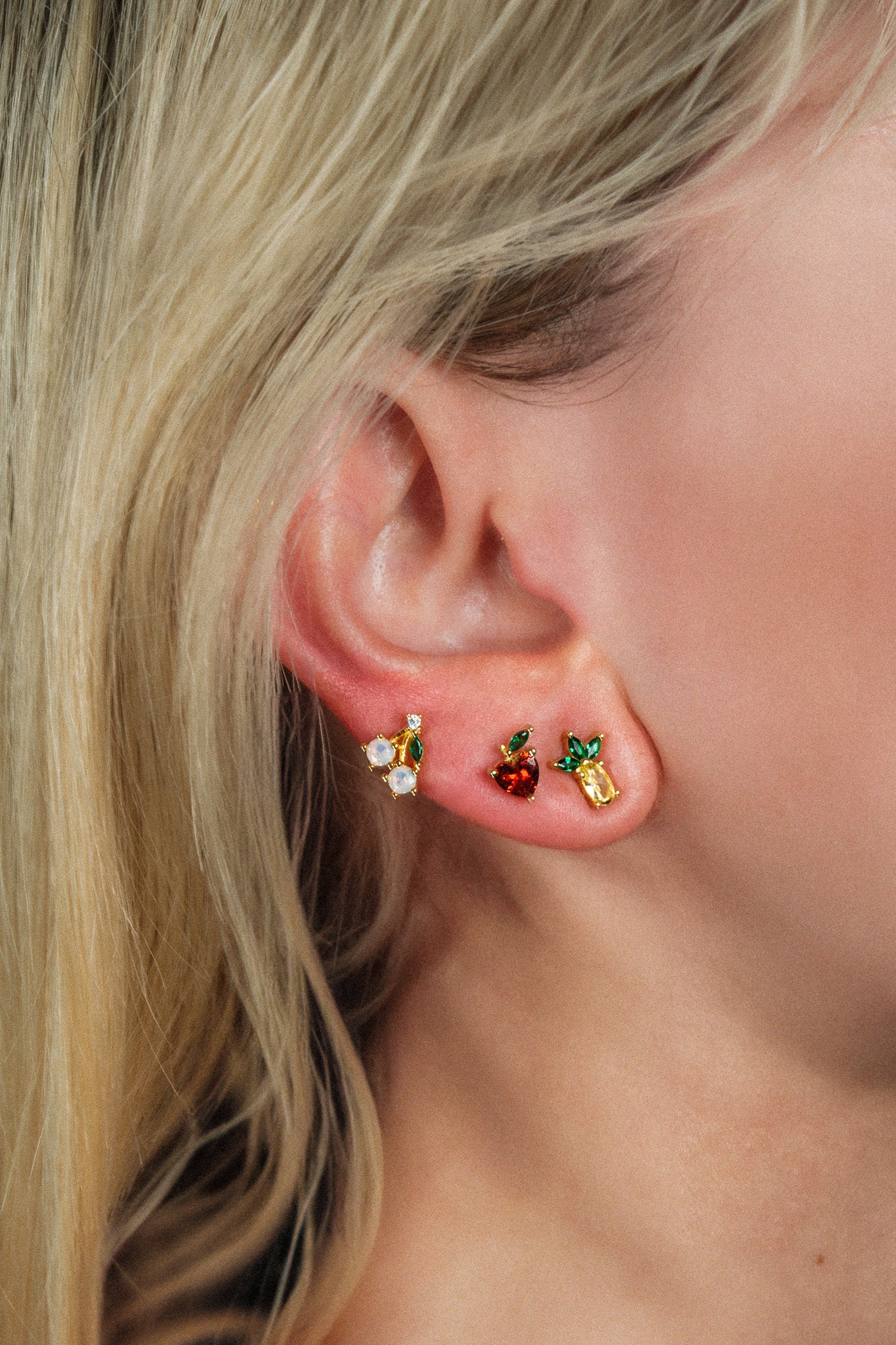 White Cherry Piercing